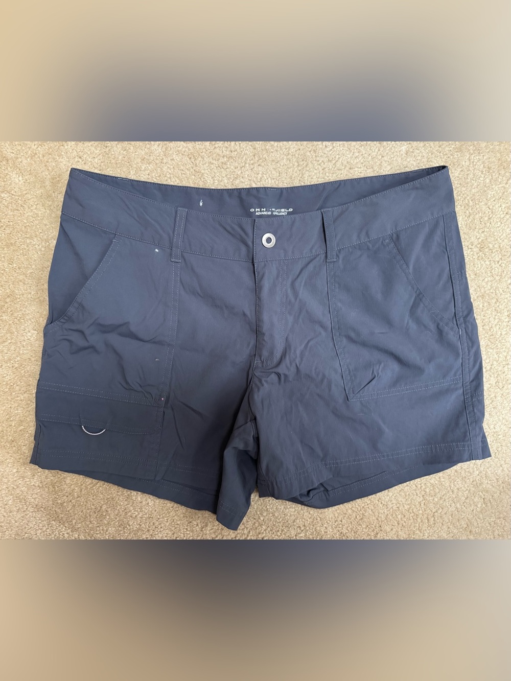 Women’s Columbia Quick-Dry Gray Outdoor Shorts